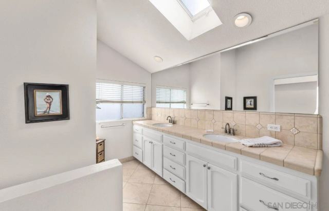 141 I Ave, Coronado, CA 92118