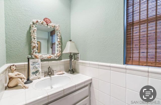 141 I Ave, Coronado, CA 92118