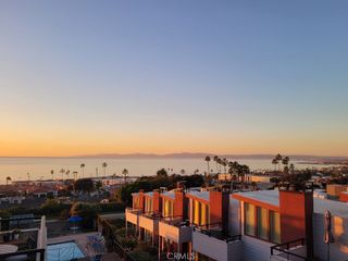 400 Palos Verdes, Redondo Beach, CA 90277