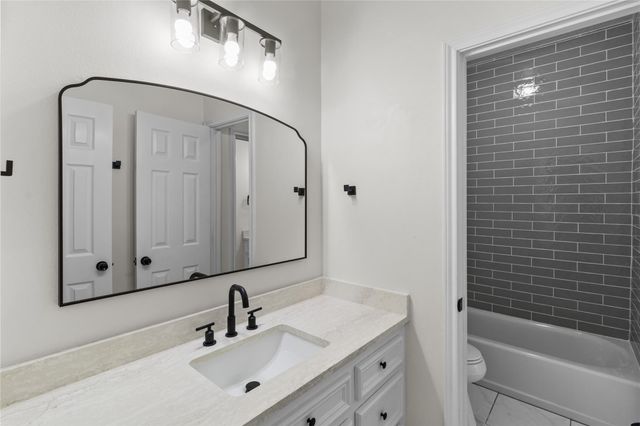 5502 Gum Street, Crosby, TX 77532