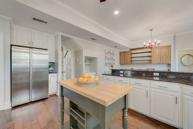 2684 Clear Springs Court, Richardson, TX 75082