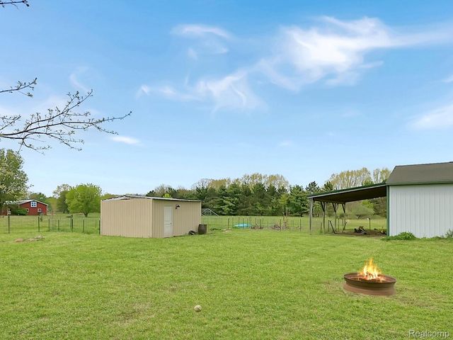 6533 Kilburn Road, Grant Township, MI 48032