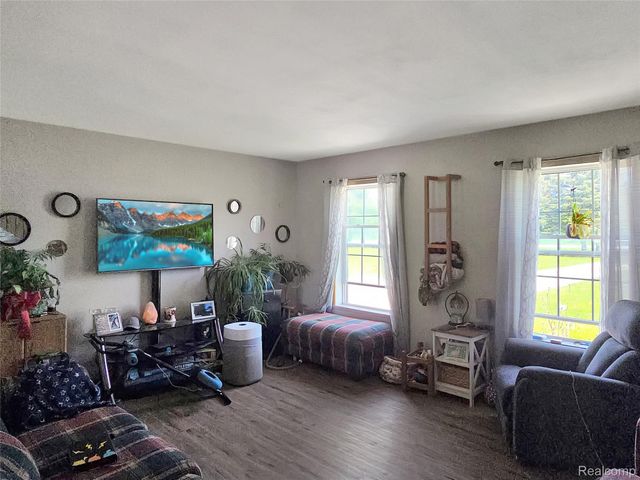 6533 Kilburn Road, Grant Township, MI 48032