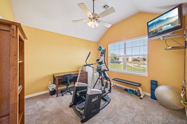 10739 E 121st Court North, Collinsville, OK 74021