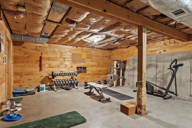 8 Turk Hollow Rd, Oxford, MA 01540