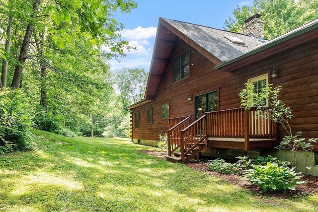 8 Turk Hollow Rd, Oxford, MA 01540