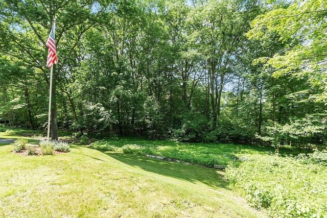 8 Turk Hollow Rd, Oxford, MA 01540
