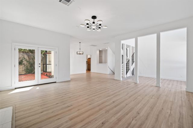 1535 Potomac Drive A, Houston, TX 77057