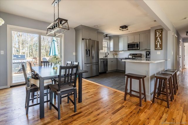 105 Pepper Tree Hill Lane, Southbury, CT 06488