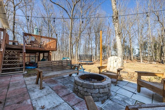 105 Pepper Tree Hill Lane, Southbury, CT 06488