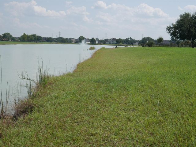 13403 Lakeview Meadow Drive, Richmond, TX 77469