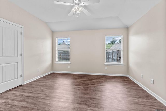 28445 Evangeline Ln, Albany, LA 70711