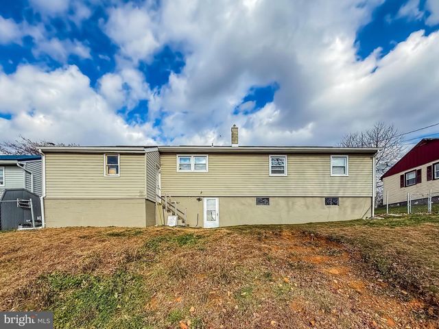 3136 LINCOLN WAY EAST WAY E, Fayetteville, PA 17222
