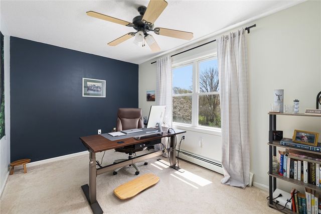 6 Country Road, Warren, RI 02885