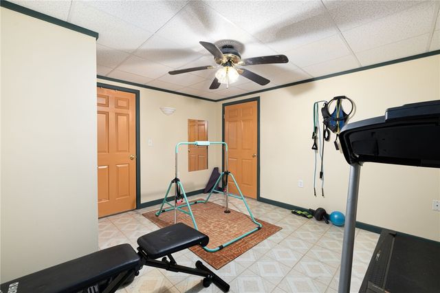 6 Country Road, Warren, RI 02885