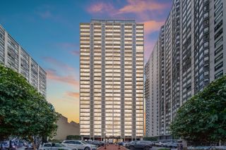 5733 N Sheridan Road 27C, Chicago, IL 60660