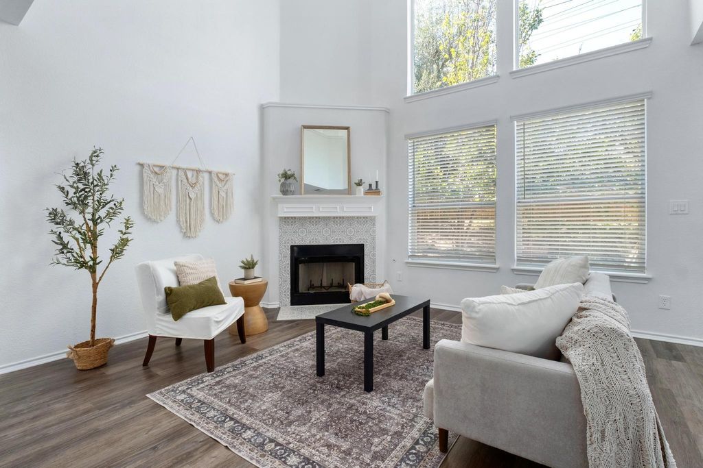 13508 Campesina DR, Austin, TX 78727