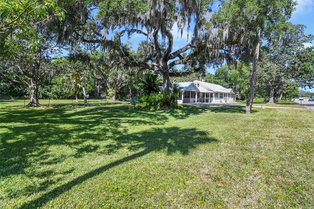 1405 PIONEER TRAIL, New Smyrna Beach, FL 32168
