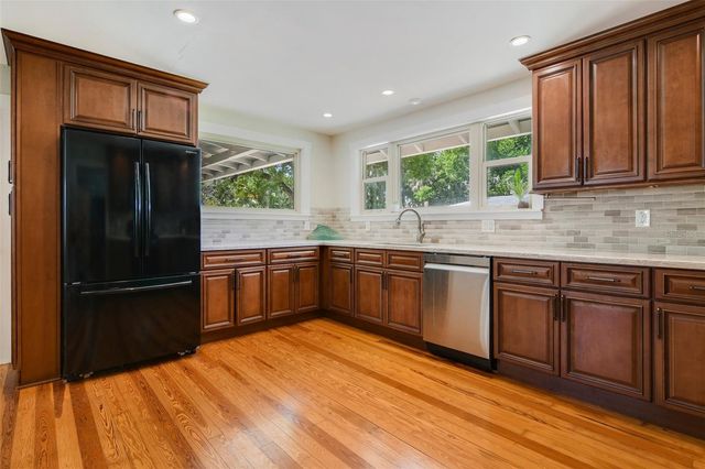 1405 PIONEER TRAIL, New Smyrna Beach, FL 32168