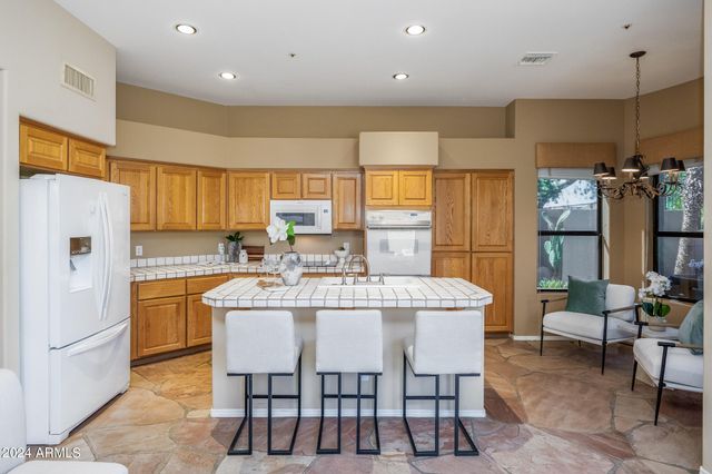 7525 E GAINEY RANCH Road 188, Scottsdale, AZ 85258