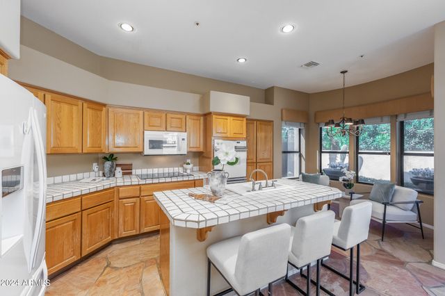 7525 E GAINEY RANCH Road 188, Scottsdale, AZ 85258