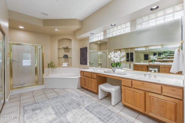 7525 E GAINEY RANCH Road 188, Scottsdale, AZ 85258