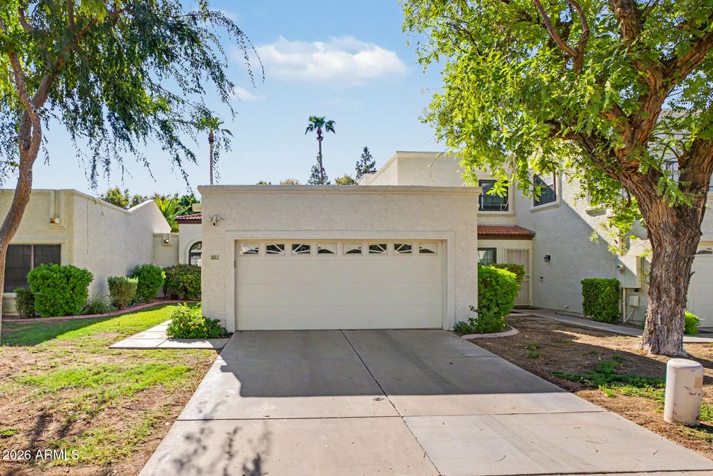 7720 S HEATHER Drive, Tempe, AZ 85284 — photo 2