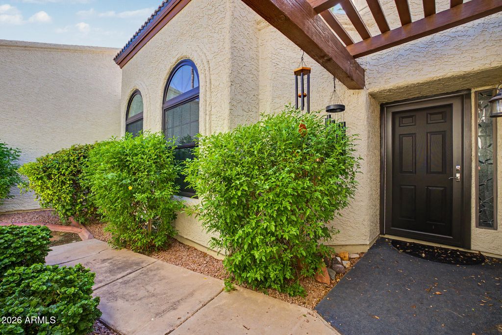 7720 S HEATHER Drive, Tempe, AZ 85284 — photo 5