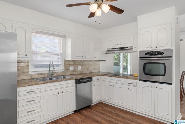 1804 WOODLAND STREET, Cullman, AL 35055