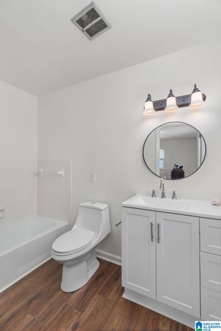 1804 WOODLAND STREET, Cullman, AL 35055