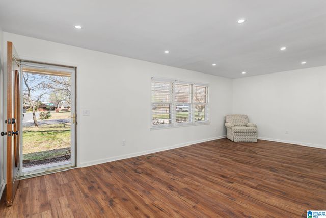 1804 WOODLAND STREET, Cullman, AL 35055