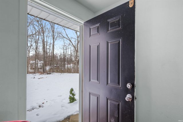 523 W INDIANA Avenue, Eaton, IN 47338