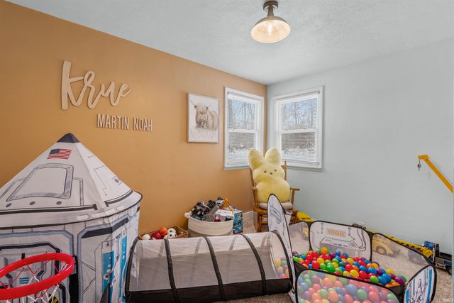 523 W INDIANA Avenue, Eaton, IN 47338