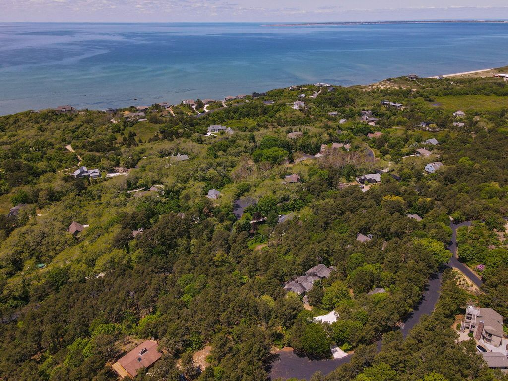 4 Sandpiper Road, Truro, MA 02666