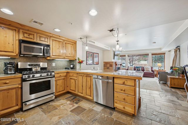 2900 E Deer Valley Drive 5123, Park City, UT 84060