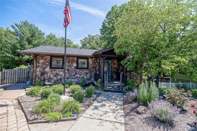 532 Reimer St, Lower Burrell, PA 15068
