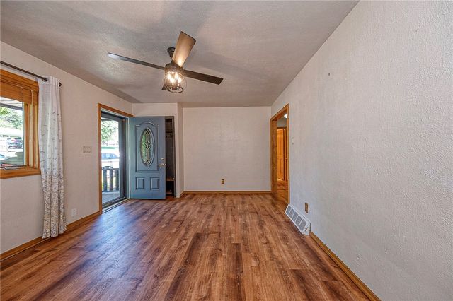 532 Reimer St, Lower Burrell, PA 15068