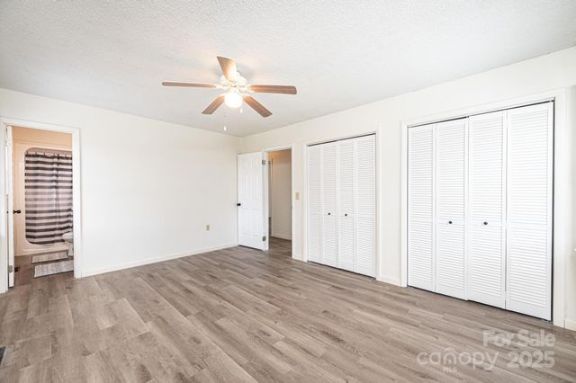 2764 Cliftwood Circle, Hickory, NC 28601
