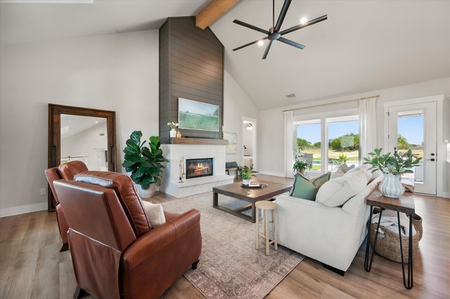 2119 Eagles Ridge Drive, Weatherford, TX 76087