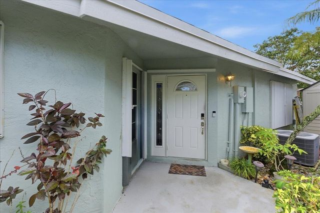 970 SW 111th Way, Davie, FL 33324