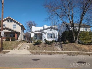 719 W Fairview Avenue, Dayton, OH 45406