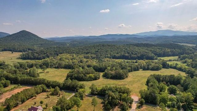 2 Bullens Road, Ocoee, TN 37361