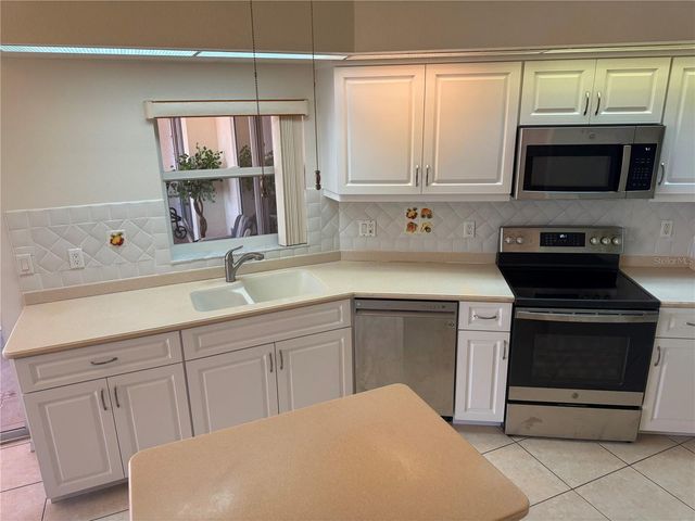 4210 SW 25TH PLACE, Cape Coral, FL 33914