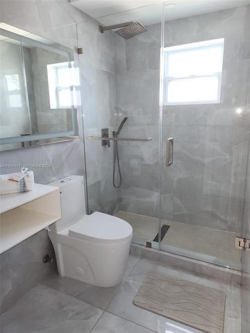 1075 92nd St 405, Bay Harbor Islands, FL 33154