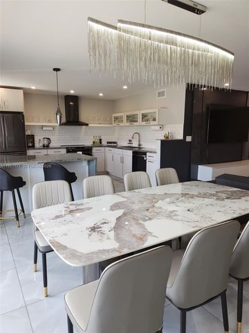 1075 92nd St 405, Bay Harbor Islands, FL 33154