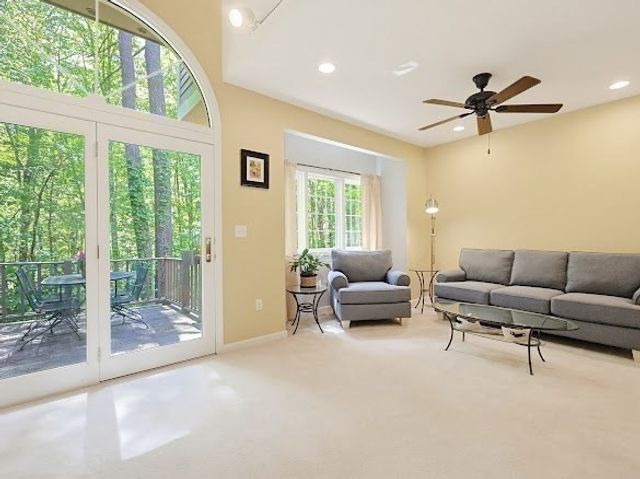 6 Rosewood Lane 6, Hopkinton, MA 01748