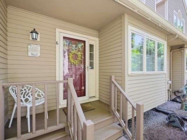 6 Rosewood Lane 6, Hopkinton, MA 01748