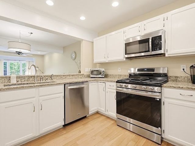 6 Rosewood Lane 6, Hopkinton, MA 01748