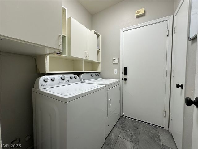 146 Camino Capri, Henderson, NV 89012
