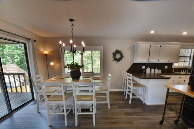 210 EDGEWATER Circle, Hot Springs, AR 71913